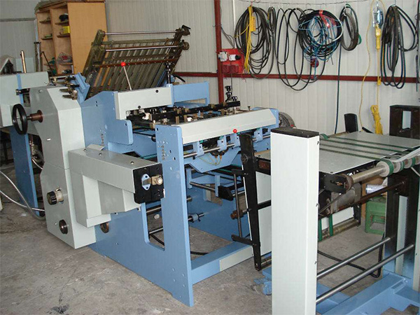 翻新折頁機(jī)